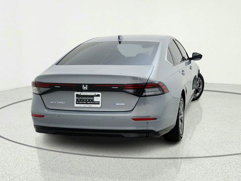 Used 2024 Honda Accord EX-L image 10