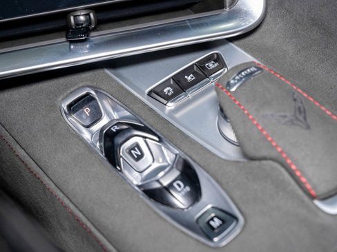 Used 2020 Chevrolet Corvette Stingray Premium Conv w/ 3LT Preferred Equipment Group image 27