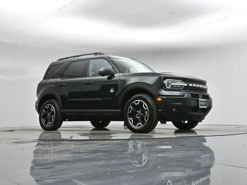 Used 2025 Ford Bronco Sport Outer Banks w/ Outer Banks Tech Package+ image 4