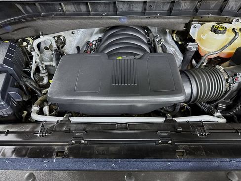 Used 2022 Chevrolet Silverado 1500 RST AWD/4WD image 31