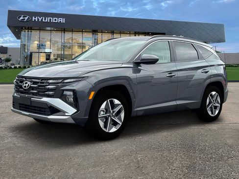 Certified 2026 Hyundai Tucson SEL image 2