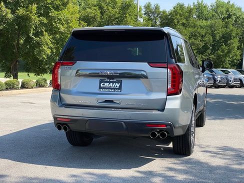 Used 2024 GMC Yukon Denali Ultimate AWD/4WD image 8