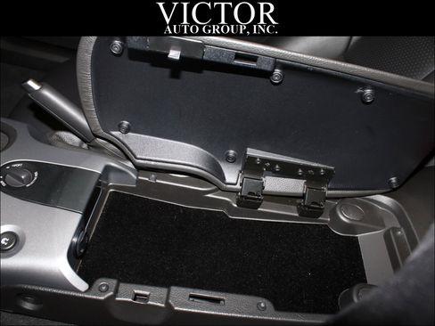 Used 2006 Chevrolet Corvette Convertible w/ Preferred Equipment Group image 28