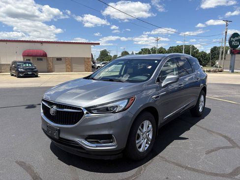 Used 2018 Buick Enclave Premium FWD image 4