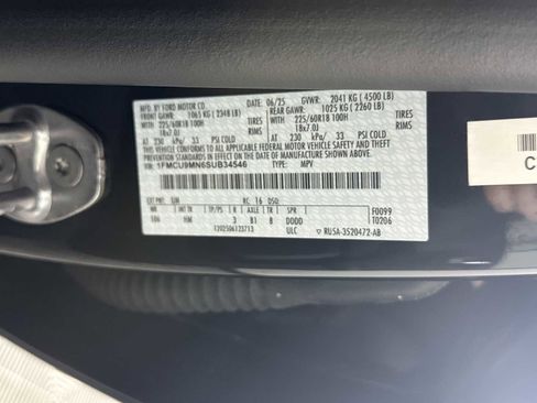 Used 2025 Ford Escape ST-Line AWD/4WD image 36
