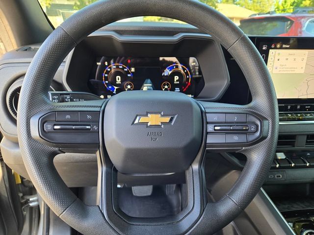 Used 2025 Chevrolet Colorado W/T AWD/4WD image 27