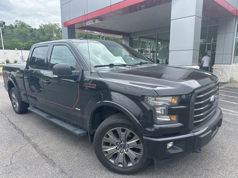 Used 2017 Ford F150 XLT w/ Equipment Group 302A Luxury AWD/4WD image 2