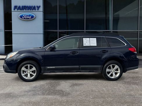 Used 2013 Subaru Outback 2.5i Premium w/ Popular Pkg 1A image 7