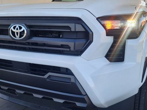 Used 2024 Toyota Tacoma SR image 2