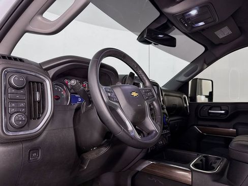 Used 2023 Chevrolet Silverado 2500 LT w/ Convenience Package image 12