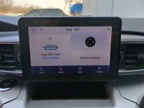 Used 2022 Ford Explorer XLT w/ Equipment Group 202A image 13