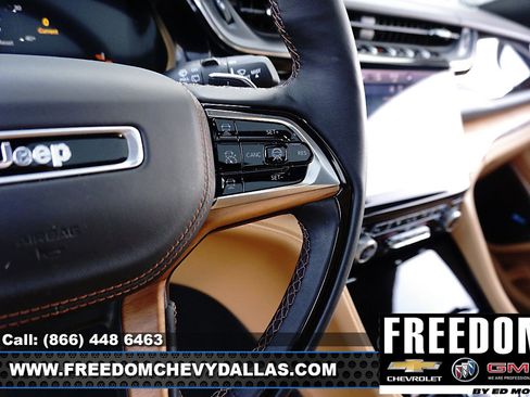 Used 2025 Jeep Grand Cherokee L Summit image 23