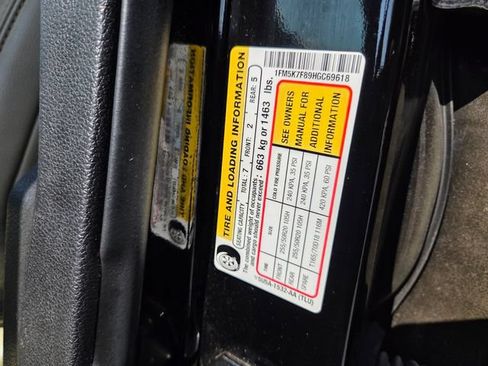 Used 2017 Ford Explorer Limited FWD image 19