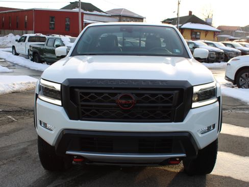 Certified 2022 Nissan Frontier PRO-4X w/ Pro-4X Premium Package image 18