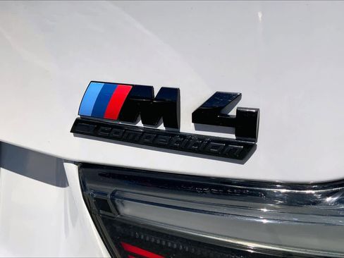 Used 2020 BMW M4 Coupe w/ Competition Package RWD image 10