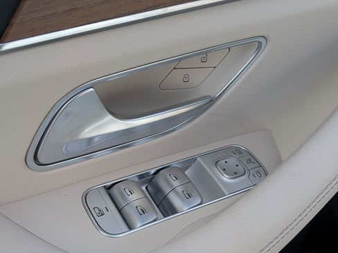 New 2026 Mercedes-Benz GLE 350 4MATIC image 16