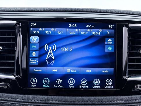 Used 2020 Chrysler Pacifica Limited w/ Advanced Safetytec Group image 26