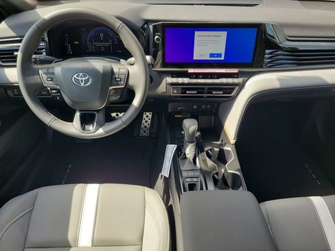 New 2026 Toyota Camry SE w/ Multimedia Upgrade Package FWD image 27