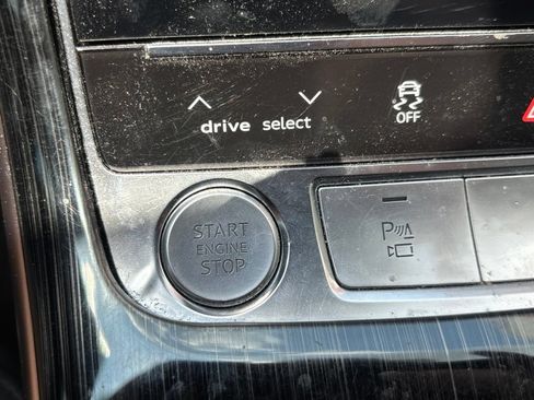 Used 2019 Audi A8 L 3.0T w/ Executive Package AWD/4WD image 21