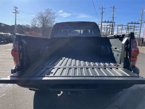 Used 2013 Toyota Tacoma 4x4 Access Cab V6 image 13