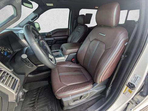 Used 2016 Ford F150 Platinum w/ Equipment Group 701A Luxury image 18