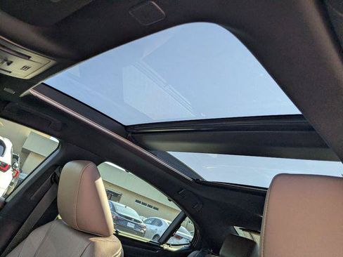 Certified 2024 Lexus ES 350 Ultra Luxury FWD image 19