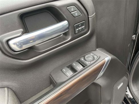 Used 2022 GMC Sierra 1500 SLT w/ SLT Premium Plus Package image 20