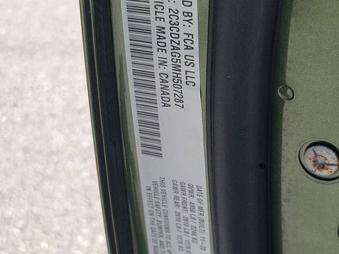 Used 2021 Dodge Challenger SXT w/ Plus Package image 29