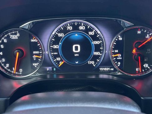 Used 2017 GMC Acadia Denali w/ Technology Package AWD/4WD image 30