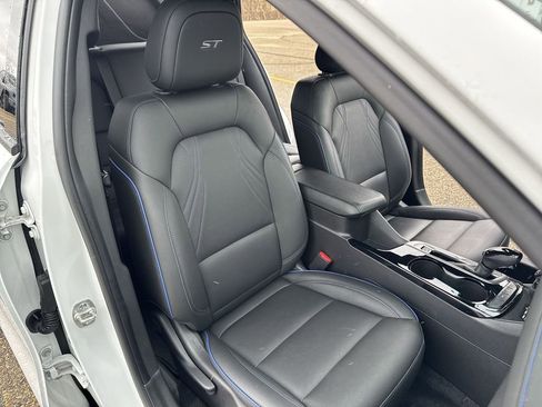 Certified 2024 Buick Envista Sport Touring w/ Convenience I Package image 21