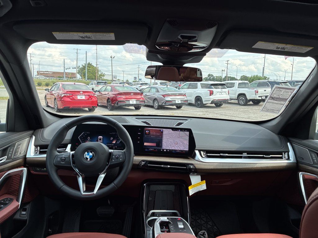 New 2027 BMW X1 xDrive28i AWD/4WD image 18