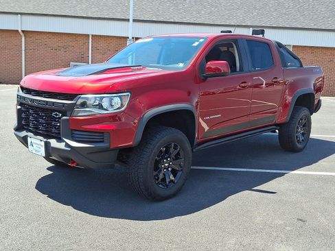 Used 2021 Chevrolet Colorado ZR2 w/ ZR2 Dusk Special Edition AWD/4WD image 3