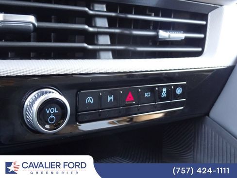 Certified 2026 Ford Explorer Active w/ Active Comfort Package AWD/4WD image 33