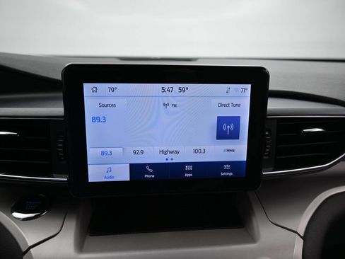 Used 2024 Ford Explorer XLT w/ Equipment Group 202A image 11