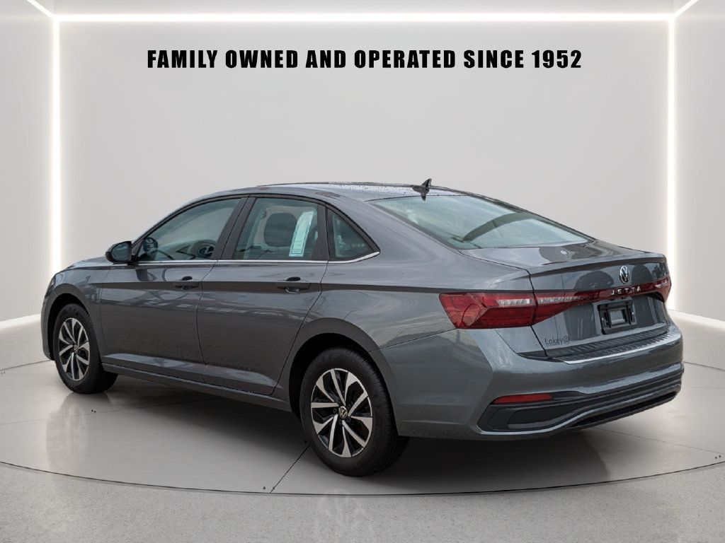 Used 2026 Volkswagen Jetta S FWD image 4