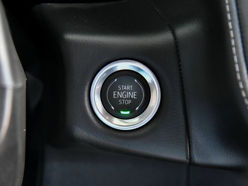 Used 2024 GMC Yukon SLE AWD/4WD image 30