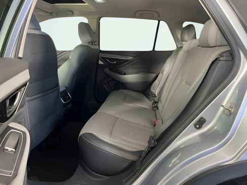 Used 2021 Subaru Outback Limited w/ Popular Package #2 AWD/4WD image 18