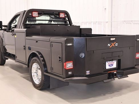 Certified 2025 Ford F550 4x4 Regular Cab Super Duty image 8