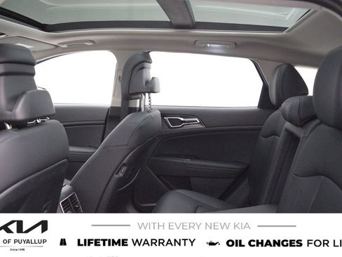 New 2026 Kia Sportage EX image 12