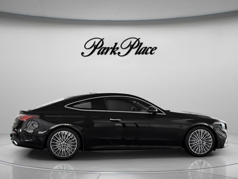 Used 2026 Mercedes-Benz CLE 300 4MATIC Coupe image 25