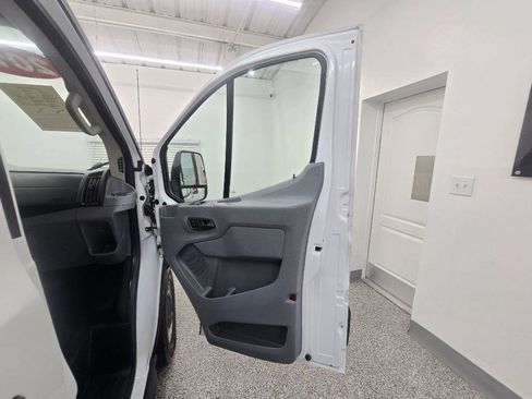 Used 2017 Ford Transit 150 148 Low Roof RWD image 25
