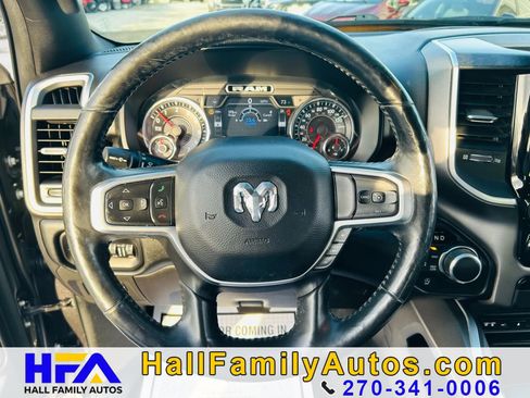 Used 2019 RAM 1500 Big Horn AWD/4WD image 22