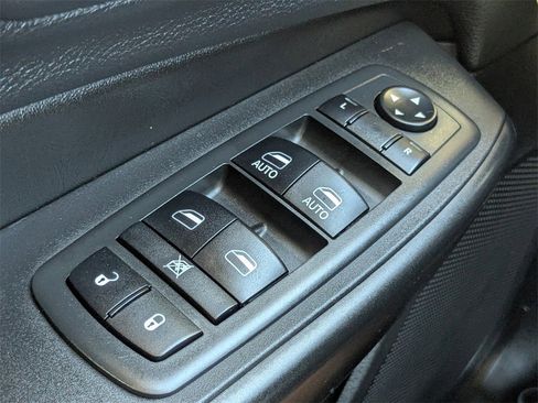 Used 2019 Jeep Cherokee Trailhawk w/ Comfort/Convenience Group image 26