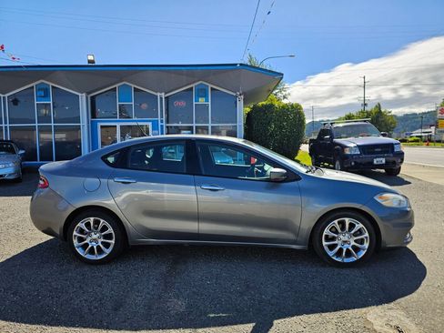 Used 2013 Dodge Dart Limited FWD image 8