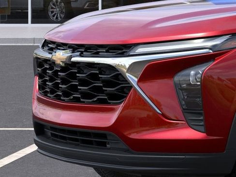 New 2026 Chevrolet Trax LS w/ LS Convenience Package FWD image 13