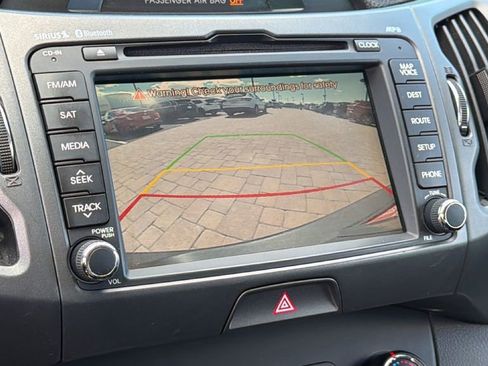 Used 2012 Kia Sportage LX w/ Navigation Pkg AWD/4WD image 16