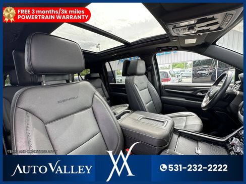 Used 2024 GMC Yukon XL Denali w/ Advanced Technology Package AWD/4WD image 21