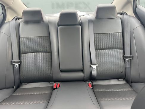 Used 2025 Nissan Altima 2.5 SR image 11