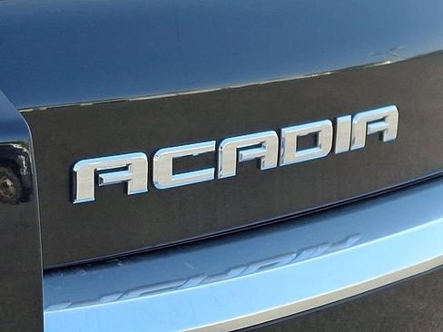 Used 2016 GMC Acadia SLE AWD/4WD image 29
