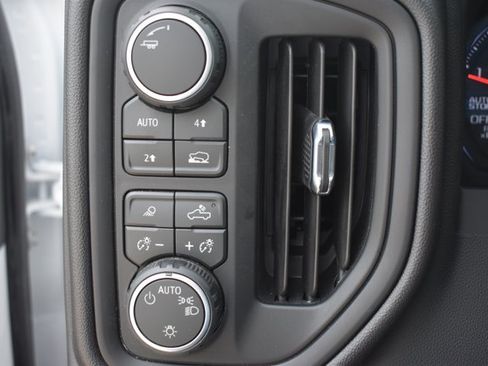 New 2026 Chevrolet Silverado 1500 W/T w/ WT Safety Package AWD/4WD image 26